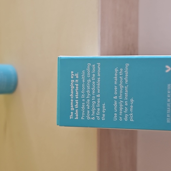 NWT Tula Skincare Glow + Get it Cooling Brightening eye balm - Picture 3 of 8